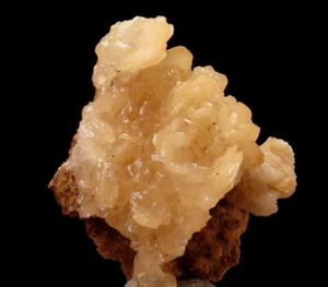 CALCITE - beautiful crystals !!! -- GREECE Attica - Lavrion KAMARIZA MINE /pd295 - Picture 1 of 10