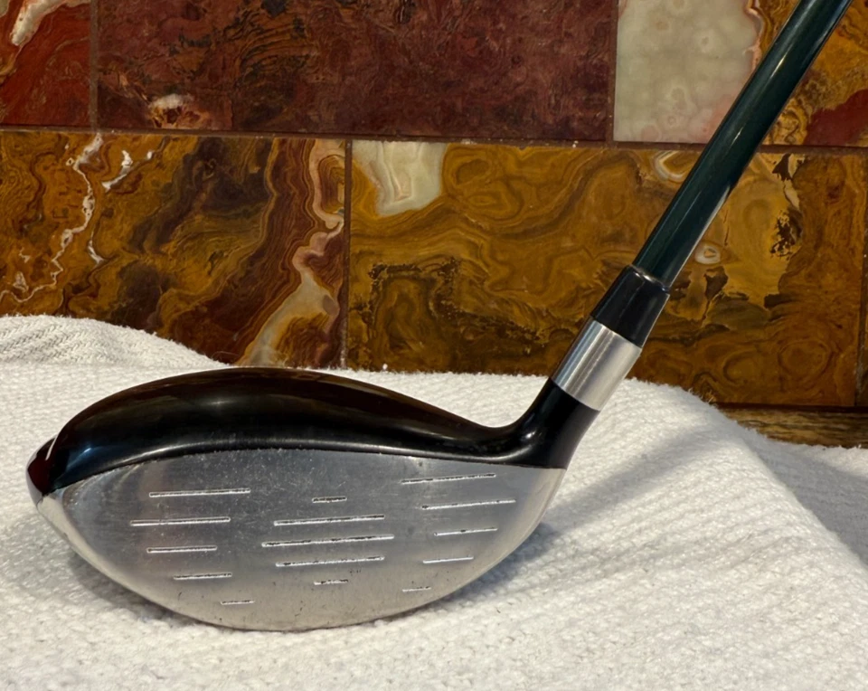 Madera de calle Warrior RH #3 - 15 grados con varilla de grafito de transmisión larga para mano derecha Foto 1 de 4