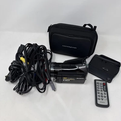 Sony NTSCFull HD Handycam Camcorder - 12x Optical Zoom HDR-CX12 full package - Image 1 of 4