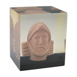 Vintage Lucite Cube Pottery Head Columbia Terra Cotta Museum Paperweight - Picture 1 of 6