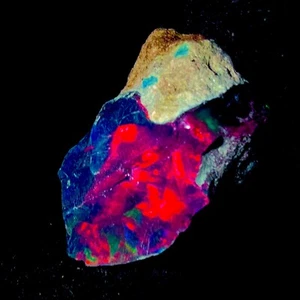 Black Opal, natural fire opal rough, Ethiopian opal gemstone 10.90 Ct 20x12 mm - Picture 1 of 12