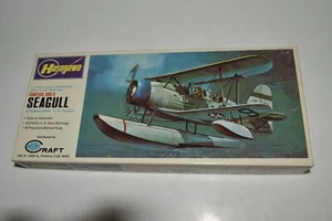 *RB* HASEGAWA US NAVY SCOUT OBSERVATION SINGLE FLOAT SEAPLANE MODEL KIT (KLW125) - Picture 1 of 2