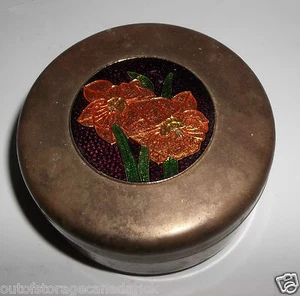 Vintage Brass Trinket Box Round With Beautiful Flowers Enamel - Picture 1 of 6