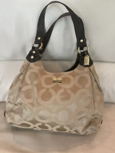 Bolso de hombro Coach Madison OP Art Sateen Maggie marrón bronceado F0973-14305 - Imagen 1 de 12