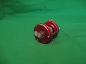 Carrete de pesca vintage Abu Garcia Ambassadeur 5000 - ROJO - Hecho en Suecia - Imagen 1 de 6