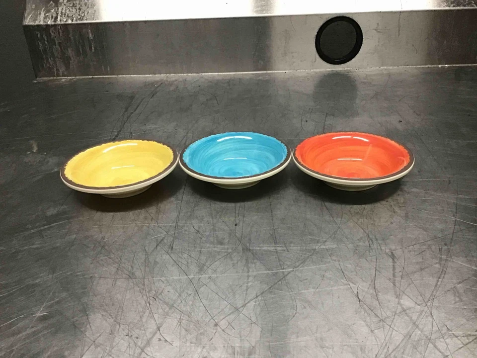 Carlisle 4.5 Oz. Mingle Melamine Fruit Bowls Aqua, Red, Yellow Lot of 24 - Image 1 of 1