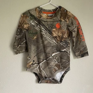 Body Carhartt Bebé Niño Manga Larga Camuflado Talla 12 Meses - Imagen 1 de 4