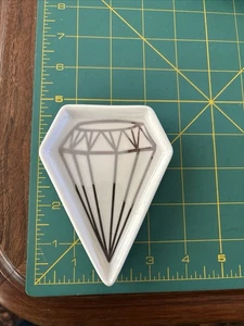 White & Silver Diamond Shaped Trinket Jewelry Dish - Picture 1 of 1