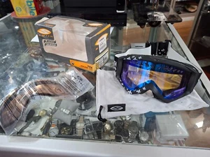 Smith ~ Fuse ~ Snow Goggle's with Replacement Lense - Foto 1 di 22