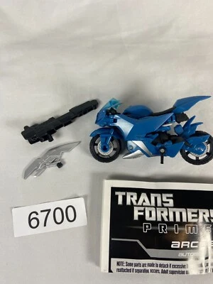 Hasbro Transformers  Prime Arcee Robots in Disguise 2012 Deluxe complete - Image 1 of 3