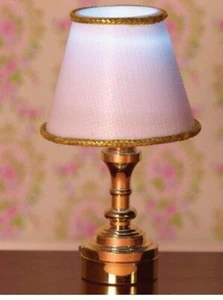 Lámpara de mesa efecto latón con pantalla blanca clásica para casa de muñecas escala 12 - Imagen 1 de 1