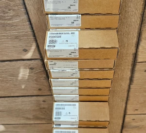 SIEMENS 6ES7392-1AM00-0AA0 ZAPIECZĘTOWANY. Dealer specjalistyczny, dostawa natychmiast z VAT - Zdjęcie 1 z 2