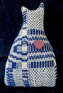Antique Woven Wool Overshot Blue Coverlet 8" Stuffed Cat Small Pillow~Red Heart - Picture 1 of 7