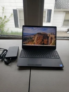 Dell Precision 7560 UHD i9-11950H 64GB RAM 512GB SSD RTX 3000 WIN 11 PRO #100 - Imagen 1 de 18