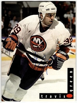 Foto de revista Travis Green autografiada 8x11 tamaño completo New York Islanders Foto 1 de 2