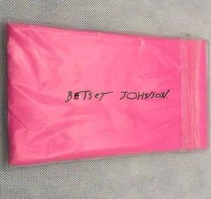Betsey Johnson - Pink Pouch Case for Glasses & Sunglasses - NEW - Picture 1 of 2