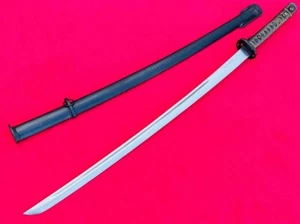 Espada de colección militar japonesa tipo 95 samurai katana hoja firmada mango de latón - Imagen 1 de 10