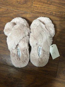 Steve Madden Damen-Hausschuhe kreuz und flauzfarben Fell babyrosa Größe L (9-10) - Bild 1 von 2