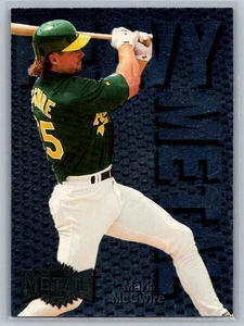 1996 Metal Universe Heavy Metal Mark McGwire #5 - Picture 1 of 2