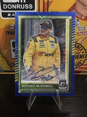 Autógrafo Donruss Racing Michael McDowell Optic Blue Velocity 2025 Foto 1 de 2