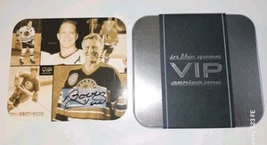 Bobby Hull Autographed 2003-04 In The Game VIP Oversized Card W Metal Tin /6000 - Picture 1 of 7
