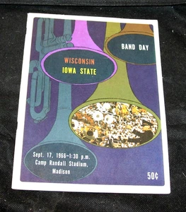 Iowa State vs Wisconsin Football Programm, 1966, Band Day - Bild 1 von 5