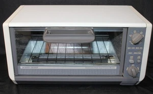 Horno tostador Black & Decker debajo del gabinete SpaceMaker TRO500 TY4 ¡FUNCIONA! limpio! - Imagen 1 de 16