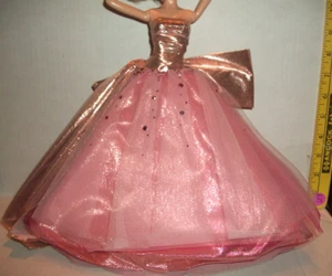 MUÑECA BARBIE MODELMUSE FIESTA DE VACACIONES 2006 VESTIDO MATTEL LEER A27 SIN MUÑECA - Imagen 1 de 2