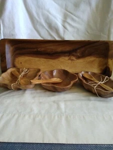 Bandeja para servir/aperitivos Beekman Home 7 piezas. Madera. Hecho en Filipinas - Imagen 1 de 6