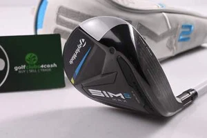 Ladies Taylormade SIM2 Max #5 Wood / 18 Degree / Ladies Flex Aldila NV 45 Shaft - Picture 1 of 10