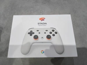 Google Stadia Premier Controller x4 - Clearly White  - Picture 1 of 2