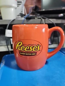 Reese's Erdnussbutterbecher "The Rest is History" Kaffeebecher in Fassform - Bild 1 von 6