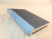 WW II  B-17  B-24    "HERITAGE OF VALOR: THE EIGHTH AIR FORCE IN WW II"