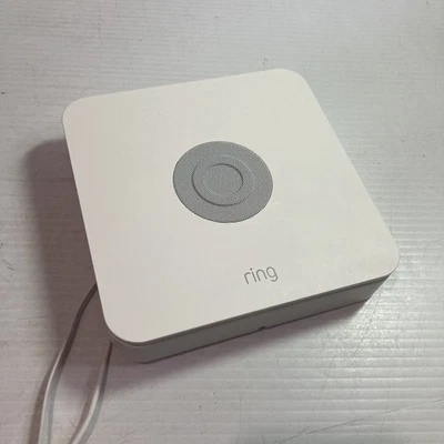 Ring Alarm Base Station US White 4HB1U9-0EN0 Powers On - Image 1 of 4