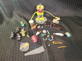 LEGO Galaxy Squad: Galactic Titan (70709) Parts And Assorted Pieces