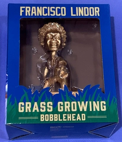 NIB NEW YORK METS LINDOR GOLD GRASS BOBBLEHEAD 2023 SEASON TICKET HOLDER SGA Cover