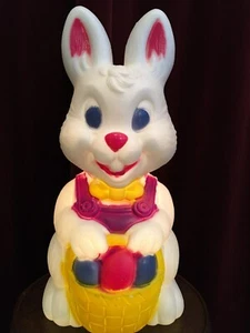 Molde soplado huevos de conejito de Pascua cesta iluminada por General Foam Plastics Co de colección - Imagen 1 de 7