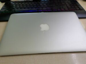 Apple MacBook Air A1465 11.6 1.6Ghz Intel Core 2 Duo 4GB 120GB 10.11.6