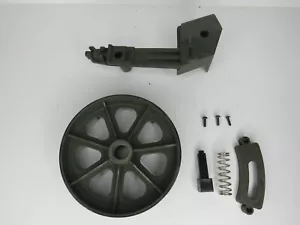 1:6 M5 Stuart RC Tank by 21st Century Toys Rear Suspension Wheel (Right Side) - Picture 1 of 1