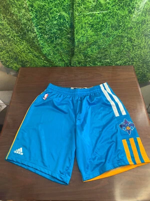 2011-12 New Orleans Hornets Basketball Issued Pre Game Shorts adidas Size XL+0 - Image 1 of 4