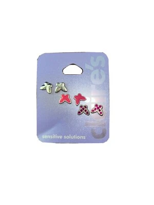 Pendientes Multi Mariposa Claire’s Sensitive Solutions Foto 1 de 3