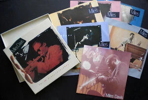BOX 5 LP + 22 PAGES BOOK MILES DAVIS THE CBS YEARS 1955 - 1985 COMPILATION JAZZ - Picture 1 of 1