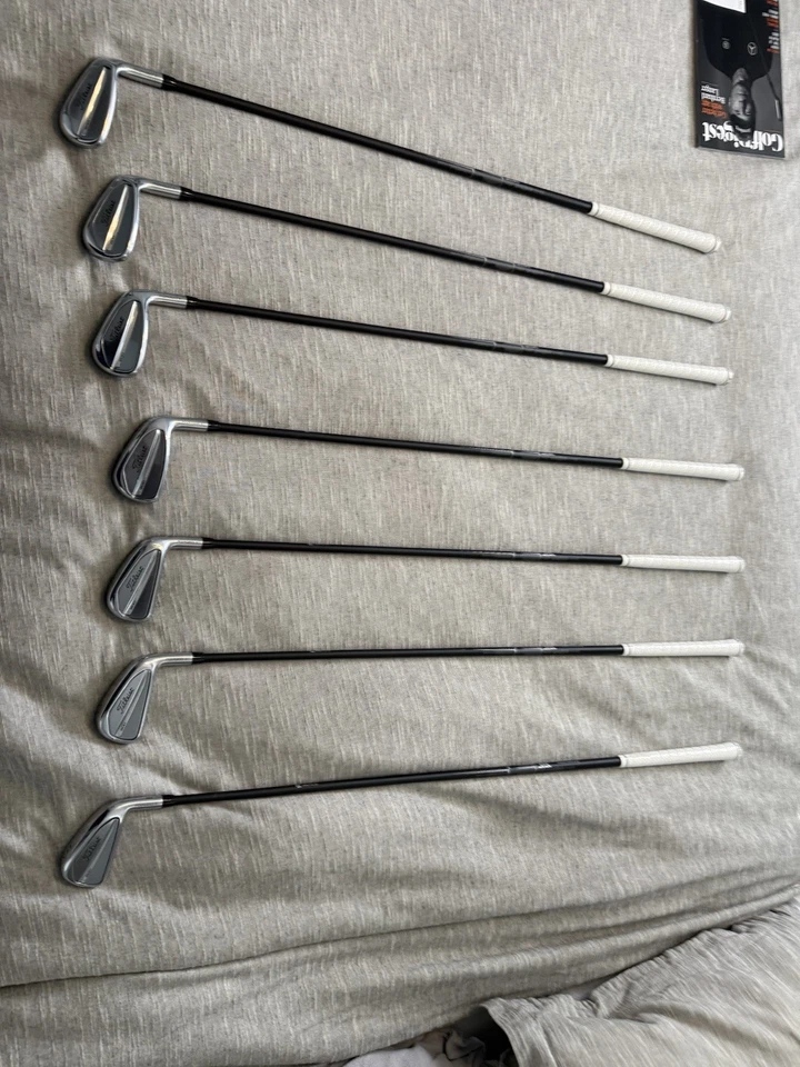 Juego de plancha Titleist 200 nuevo - Flexión regular 80 G MMT grafito varilla de hierro nuevo agarre GP Foto 1 de 4