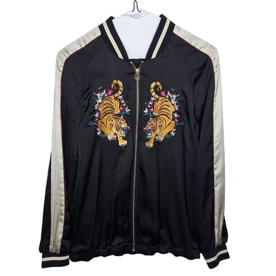 Chaqueta Bomber H&M Satén Souvenir 6 Bordados Tigre Floral Chinoiserie Tumblr Foto 1 de 4