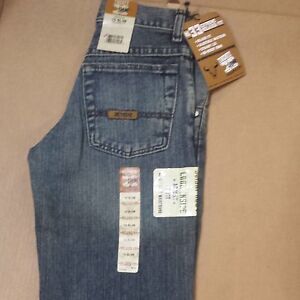 Boy's Wrangler® 20X® Original/Slim Fit Extreme Blue Jean (8-16)