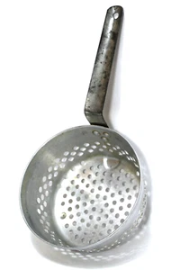 Vintage Colander Pan Metal Strainer 14" Long with Handle - Picture 1 of 6