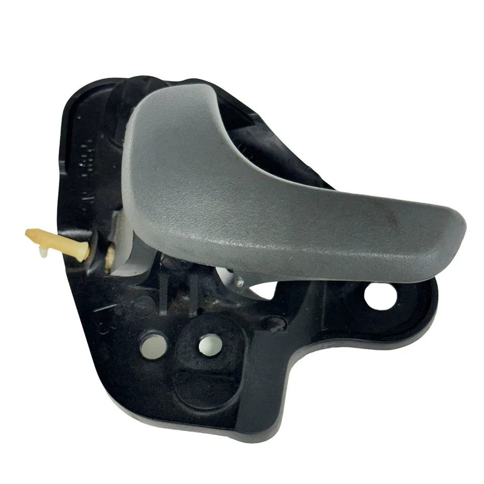Dodge Grand Caravan 2004 OEM lado izquierdo conductor interior manija de puerta gris 04 05 06 Foto 1 de 4