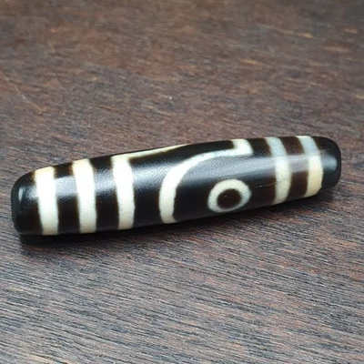 Amuleto de cuentas protectoras vintage antiguo indo tibetano blanco y negro ágata pura 2 ojos Foto 1 de 4