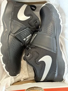 Nike Team Hustle Gr. Y 1,5 (Kinder) - Bild 1 von 4