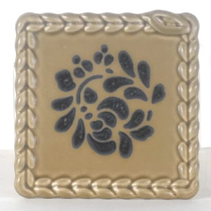 Trivet cuadrado vintage Pfaltzgraff arte popular 5 1/2" borde trenzado EE. UU. - Imagen 1 de 3
